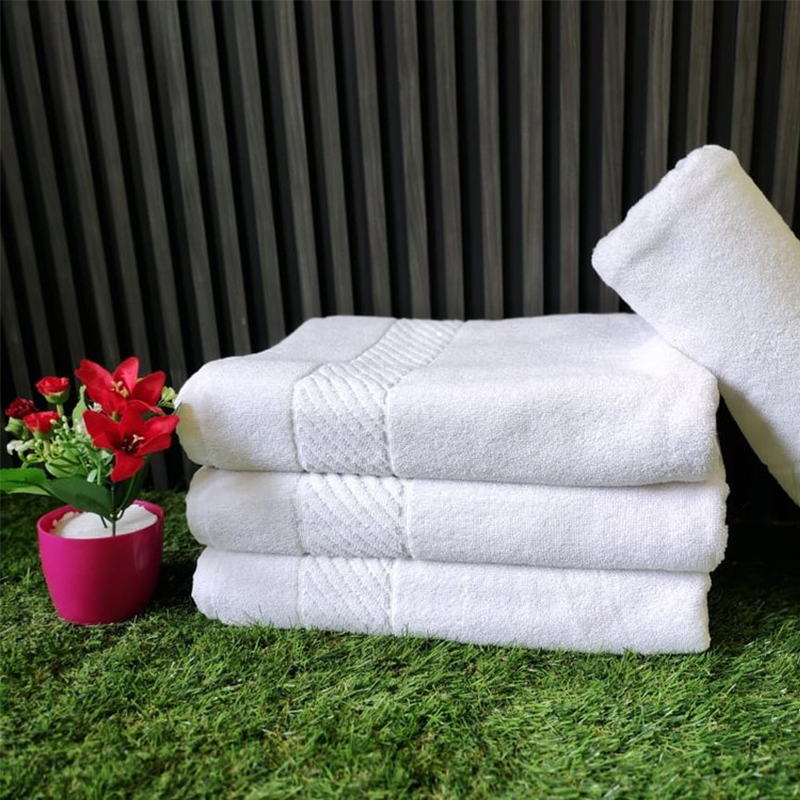 Bath towel deluxe 600 Gram